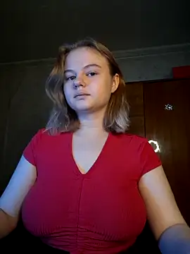 Snapshot of SlipperSherry chatting on 11-06-25, 10:32 SlipperSherry online show from 11-06-25, 10:32