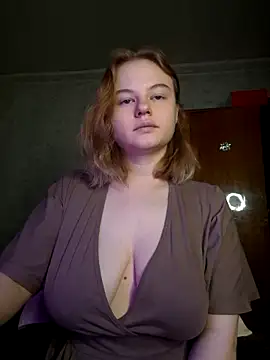 Snapshot of SlipperSherry chatting on 11-08-25, 12:11 SlipperSherry online show from 11-08-25, 12:11