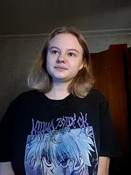 Snapshot of SlipperSherry chatting on 11-28-25, 09:45 SlipperSherry online show from 11-28-25, 09:45