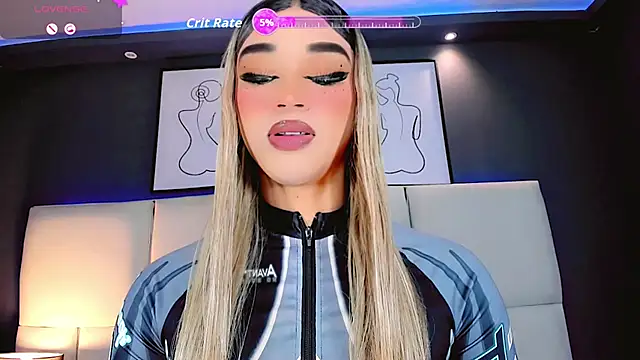 Snapshot of Valeriasmiithh chatting on 11-10-25, 09:03 Valeriasmiithh online show from 11-10-25, 09:03