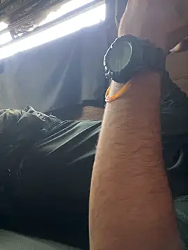 Snapshot of Alabestia12 chatting on 12-04-25, 11:41 Alabestia12 online show from 12-04-25, 11:41