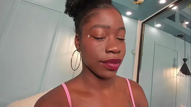 MichellePose online show from 12-20-25, 12:45