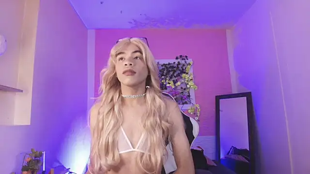 Katy bratz  online show from 09-15-25, 03:28