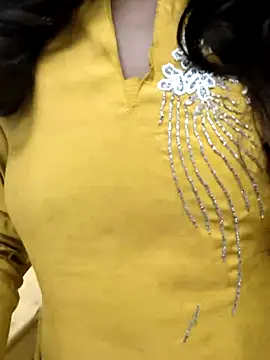 Snapshot of Kayna_Rawat chatting on 11-05-25, 10:48 Kayna Rawat online show from 11-05-25, 10:48