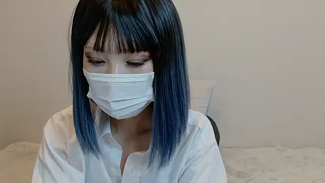 sarina at online show from 04-04-26, 07:28