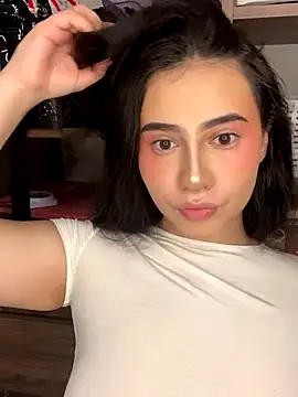 Sophi dee1 online show from 11-18-25, 12:05