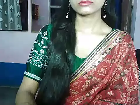 ROSE GOLDE online show from 10-12-25, 03:55