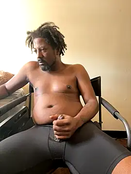 viceutk1 online show from 10-22-25, 02:39