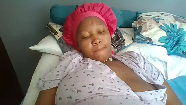 Snapshot of CouplesX96xx chatting on 04-06-26, 09:32 CouplesX96xx online show from 04-06-26, 09:32