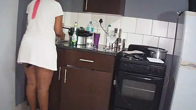 Snapshot of CouplesX96xx chatting on 04-15-26, 02:46 CouplesX96xx online show from 04-15-26, 02:46