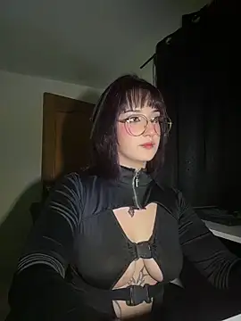 Snapshot of AliceSweet10 chatting on 03-04-26, 06:19 AliceSweet10 online show from 03-04-26, 06:19