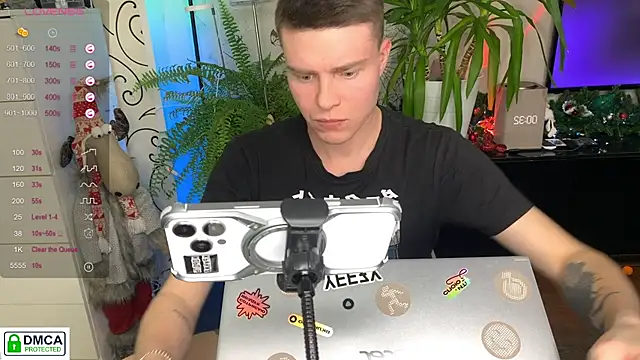 holy eggs 02 online show from 12-19-25, 09:33