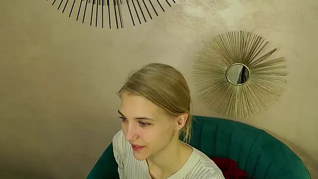 4example Chloe online show from 03-27-26, 05:35