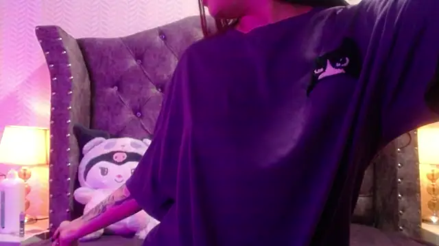 RavenLove  online show from 11-21-25, 01:54