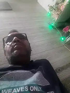 Hot-boy077 online show from 10-27-25, 03:38