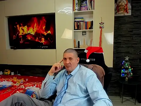 SpartacusDaddy48 online show from 01-05-26, 05:49