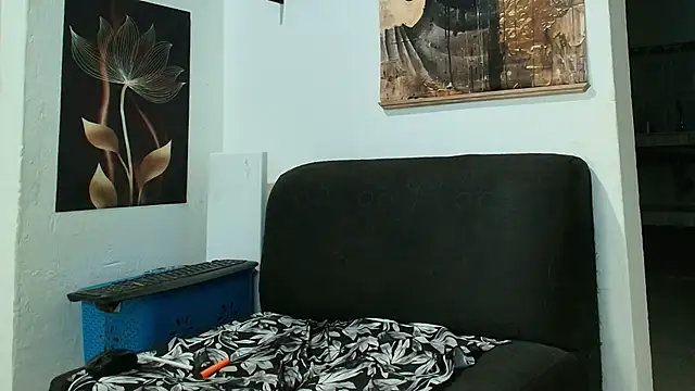 Snapshot of Patrick_phoenix chatting on 01-12-26, 03:12 Patrick phoenix online show from 01-12-26, 03:12