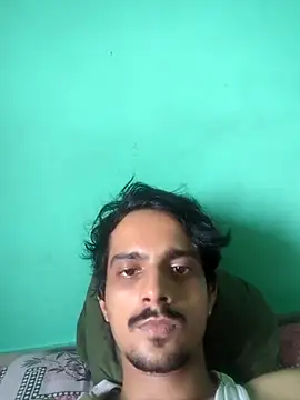 Snapshot of Sushant001 chatting on 10-18-25, 06:48 Sushant001 online show from 10-18-25, 06:48