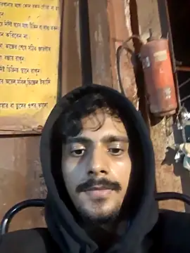 Snapshot of Sushant001 chatting on 12-01-25, 08:14 Sushant001 online show from 12-01-25, 08:14