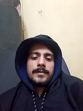 Snapshot of Sushant001 chatting on 12-05-25, 07:54 Sushant001 online show from 12-05-25, 07:54