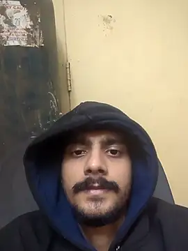 Snapshot of Sushant001 chatting on 12-16-25, 08:58 Sushant001 online show from 12-16-25, 08:58