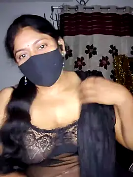 Snapshot of Telugu--Nadhini143 chatting on 10-09-25, 05:33 Telugu--Nadhini143 online show from 10-09-25, 05:33