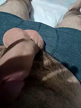 Snapshot of Hamzadz123 chatting on 11-04-25, 06:40 Hamzadz123 online show from 11-04-25, 06:40