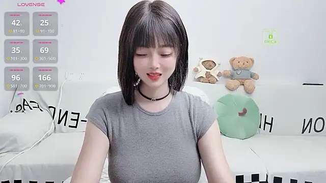 Snapshot of uikyy1 chatting on 09-17-25, 05:58 uikyy1 online show from 09-17-25, 05:58