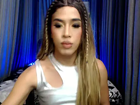 Snapshot of Yourscarlette_Slut chatting on 11-11-25, 06:02 Yourscarlette Slut online show from 11-11-25, 06:02