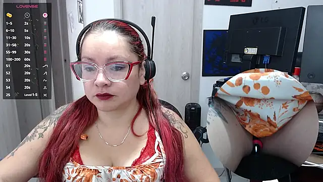 leidydi223 online show from 11-30-25, 03:38