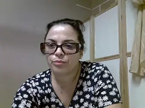 Snapshot of ITALIANASISIXX chatting on 01-04-25, 05:05 ITALIANASISIXX online show from 01-04-25, 05:05
