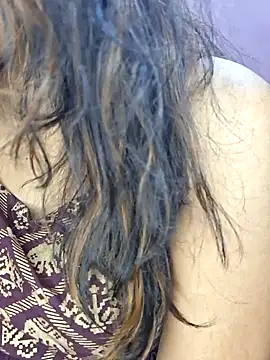 Snapshot of Marathi_jiya1 chatting on 04-15-26, 05:25 Marathi jiya1 online show from 04-15-26, 05:25