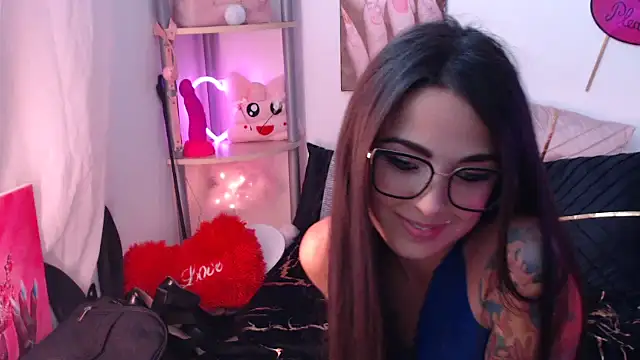 Tyna Veliksa online show from 10-21-25, 12:50