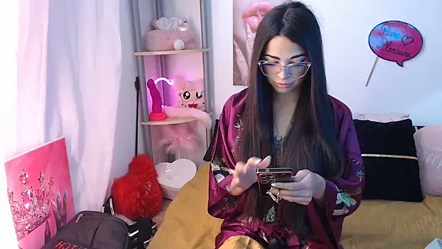 Tyna Veliksa online show from 10-28-25, 09:46