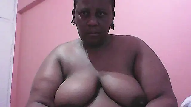 HUGEASSXXXXX online show from 10-09-25, 03:59