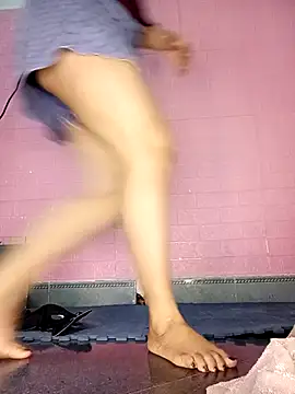 Rose 194 online show from 10-16-25, 01:12