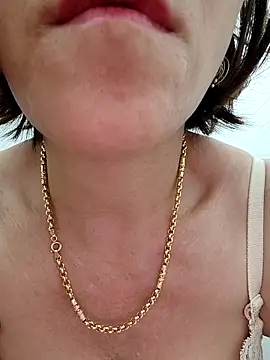 Snapshot of Rosalind_xxx chatting on 04-03-26, 04:16 Rosalind xxx online show from 04-03-26, 04:16