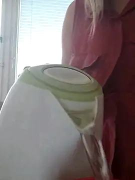 Moonolighta online show from 11-12-25, 10:15