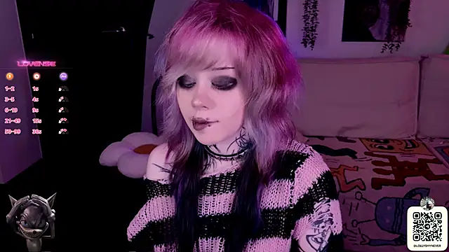 Lollyshy online show from 10-20-25, 01:00