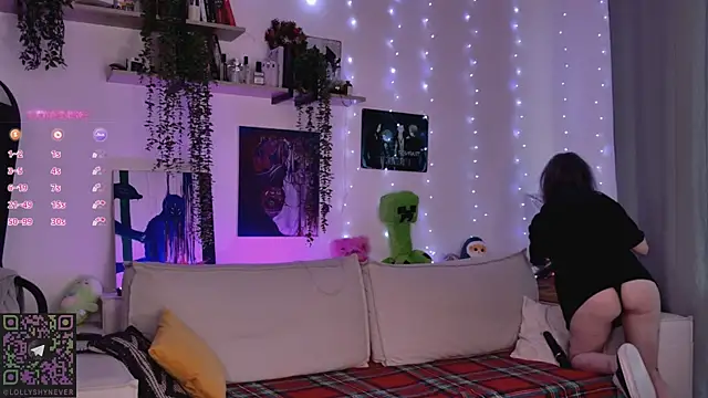 Lollyshy online show from 02-07-26, 09:02