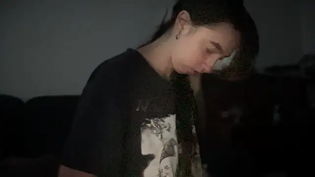 Rosea Champagne online show from 10-20-25, 01:33