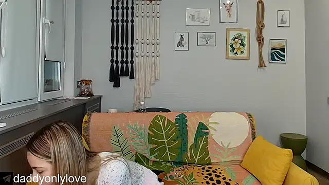 daddyonlyloveme online show from 10-09-25, 08:18