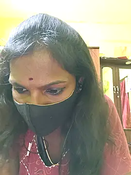 Honey rosetamil online show from 10-31-25, 06:42