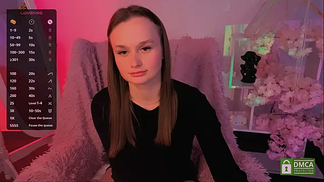 Lara Vest online show from 09-26-25, 01:59