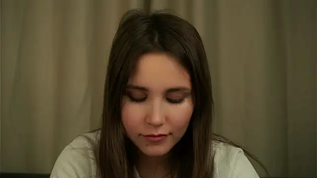 EthalFlowers online show from 10-28-25, 01:53