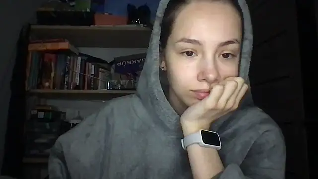 Yuna5343 online show from 11-22-25, 09:25