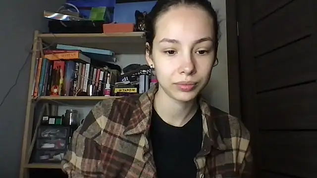 Yuna5343 online show from 12-20-25, 08:16