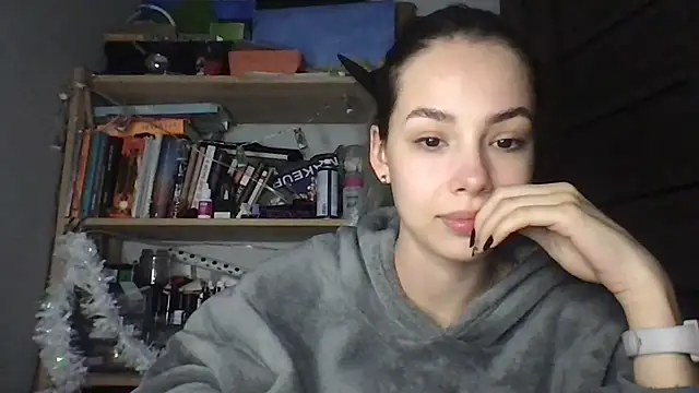 Yuna5343 online show from 01-15-26, 10:24