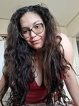 Snapshot of valkiriabbw chatting on 01-18-26, 06:01 valkiriabbw online show from 01-18-26, 06:01