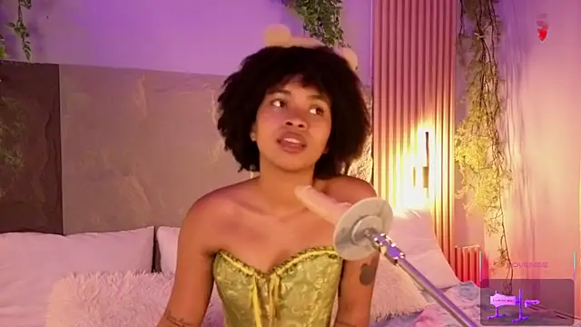 Lolalewis777 online show from 01-07-26, 08:44